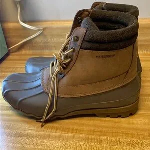 Sperry | Shoes | Sperry Top Sider Brown And Taupe Duck Boots  display picture 2